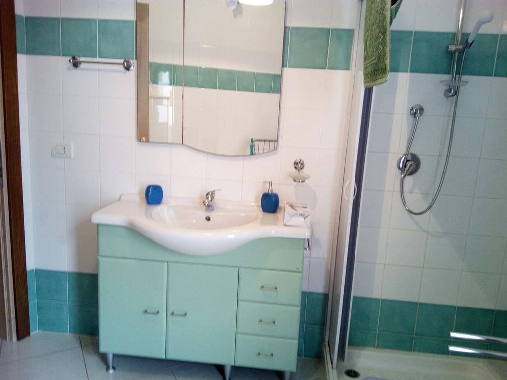 Case Vacanza Rosa Porto San Paolo  Ngoại thất bức ảnh