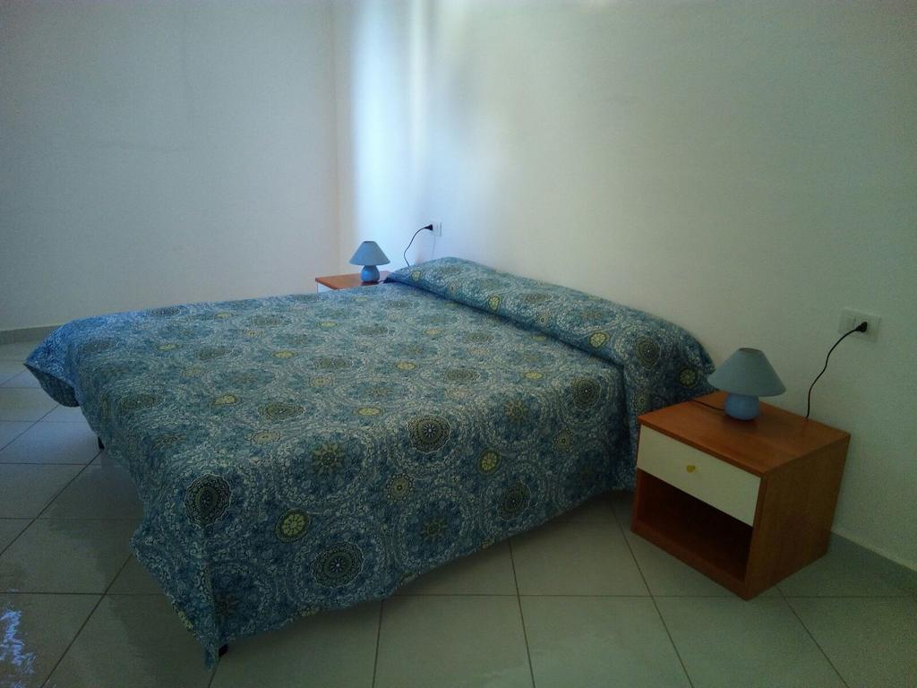Case Vacanza Rosa Porto San Paolo  Ngoại thất bức ảnh